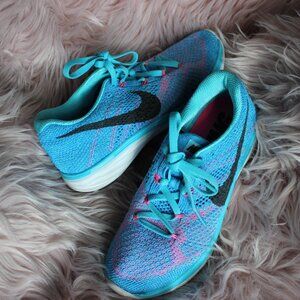 Like New Nike Flyknit Lunar 3 Running Shoes